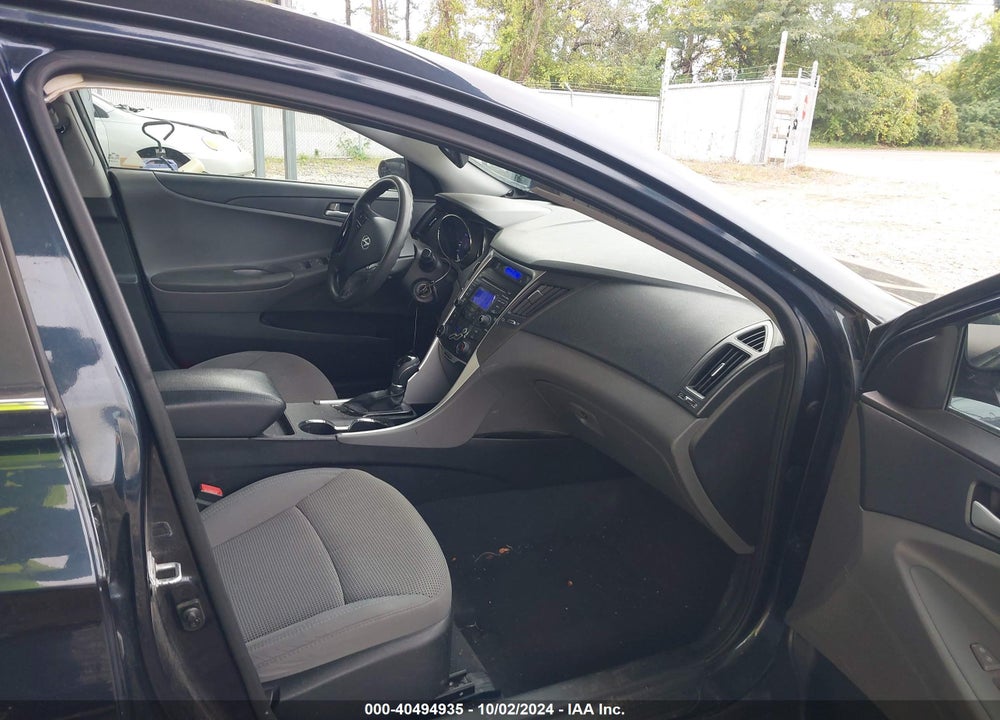2013 HYUNDAI SONATA GLS VIN: 5NPEB4ACXDH565459