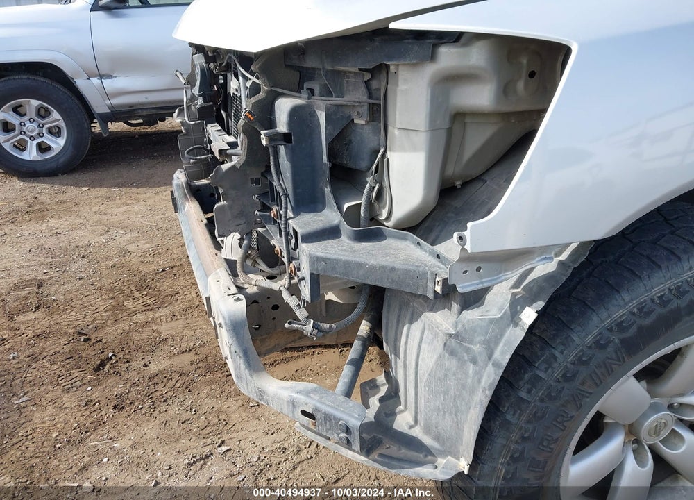 2011 NISSAN TITAN SL VIN: 1N6AA0EJ2BN312617