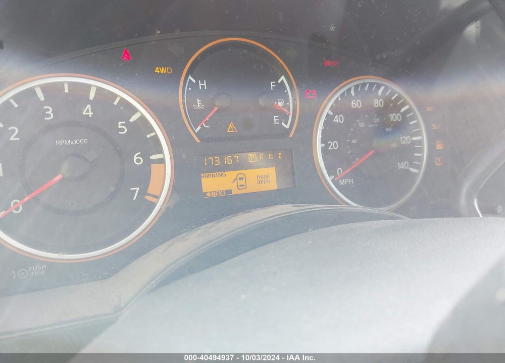 2011 NISSAN TITAN SL VIN: 1N6AA0EJ2BN312617