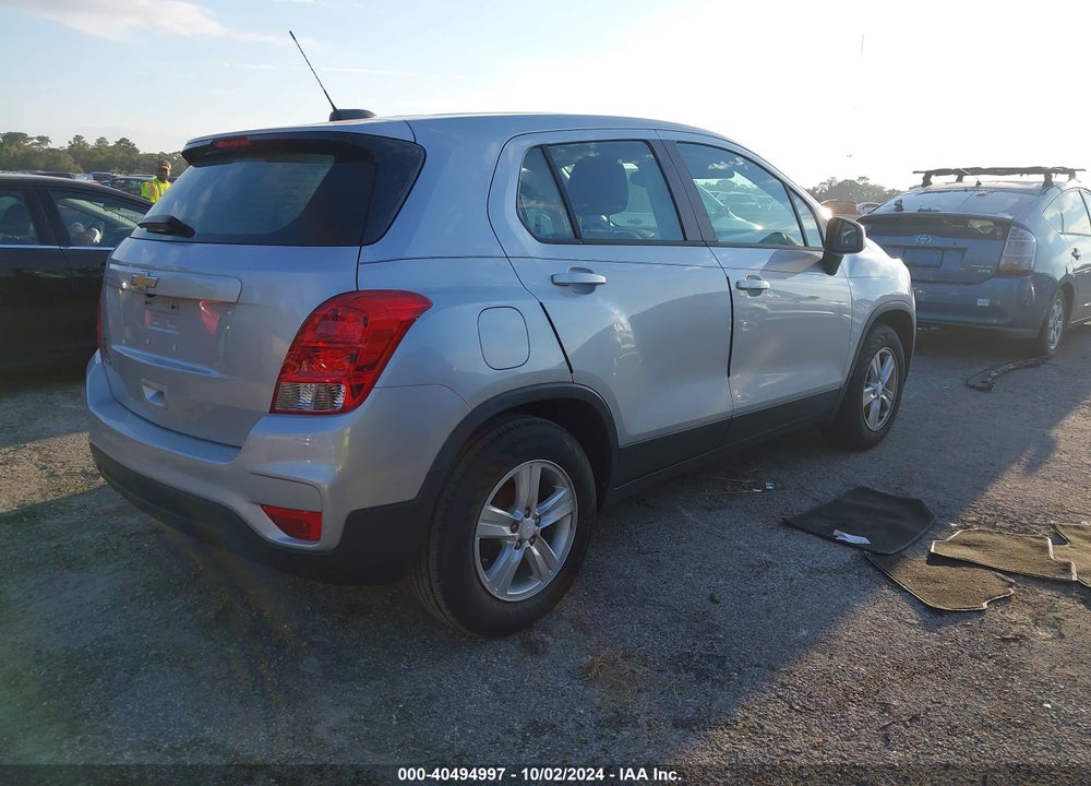 2020 CHEVROLET TRAX FWD LS VIN: 3GNCJKSB5LL299388