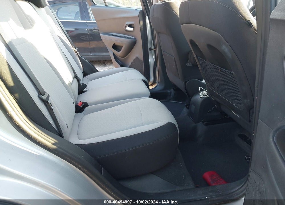 2020 CHEVROLET TRAX FWD LS VIN: 3GNCJKSB5LL299388