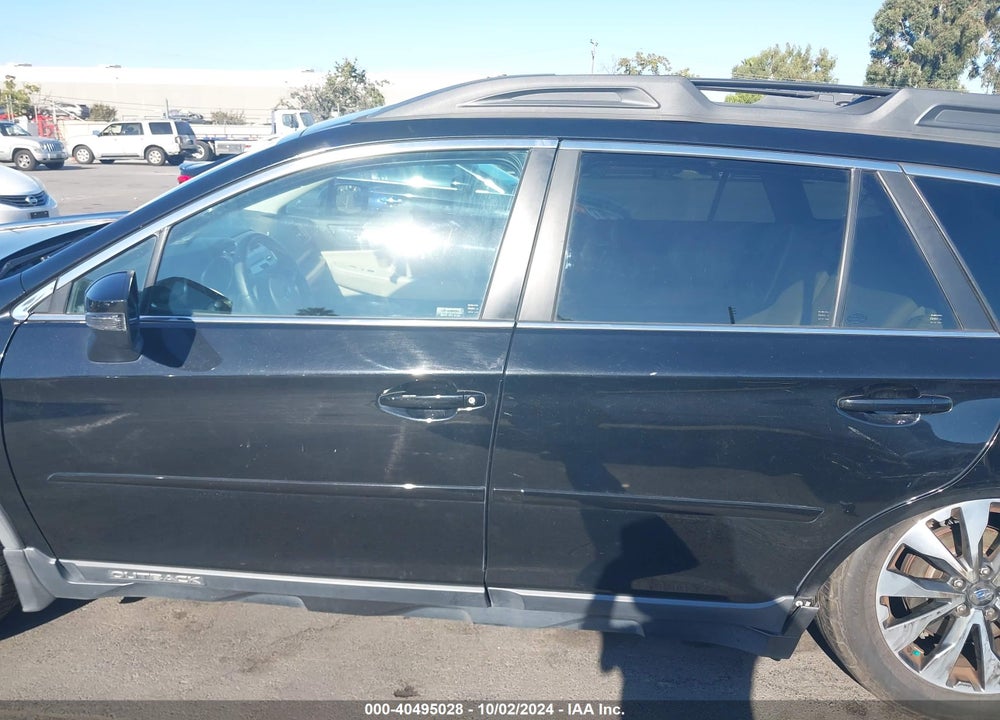 2016 SUBARU OUTBACK 3.6R LIMITED VIN: 4S4BSENCXG3350212