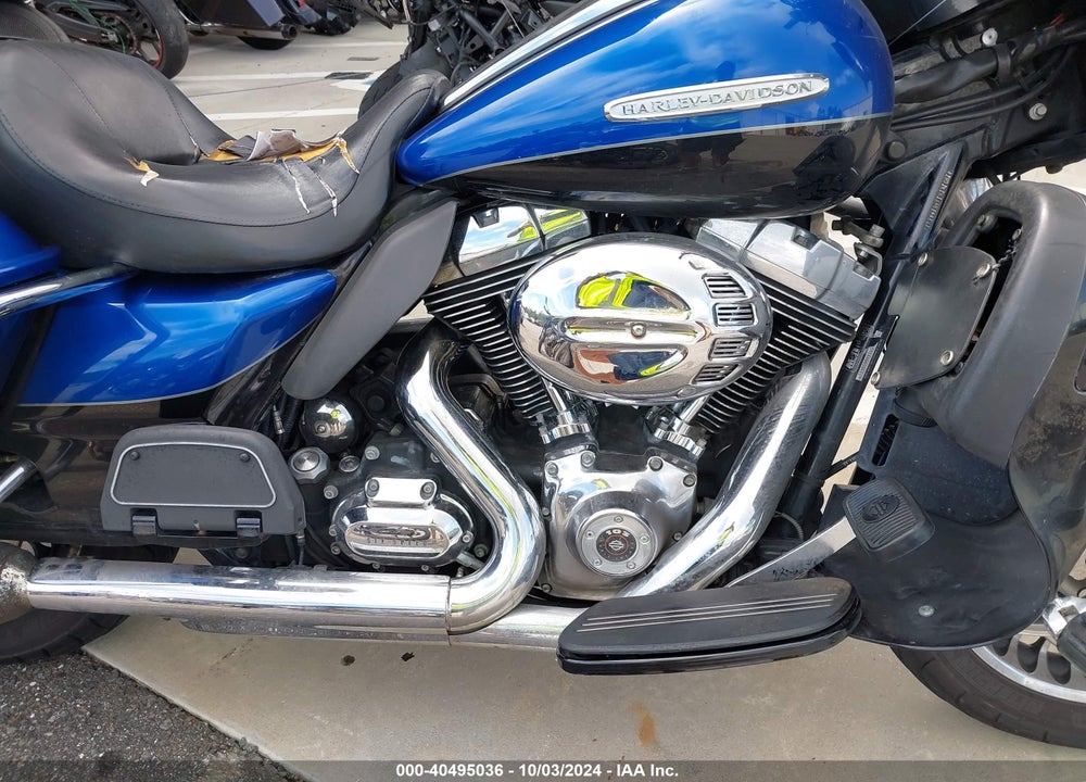 2010 HARLEY-DAVIDSON FLHTK VIN: 1HD1KEM1XAB655611