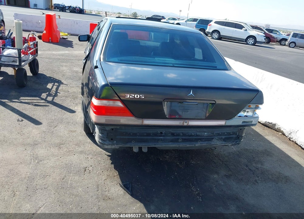 1998 MERCEDES-BENZ S 320 VIN: WDBGA32G4WA396975