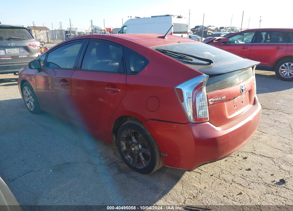 2013 TOYOTA PRIUS FOUR VIN: JTDKN3DU6D5689138