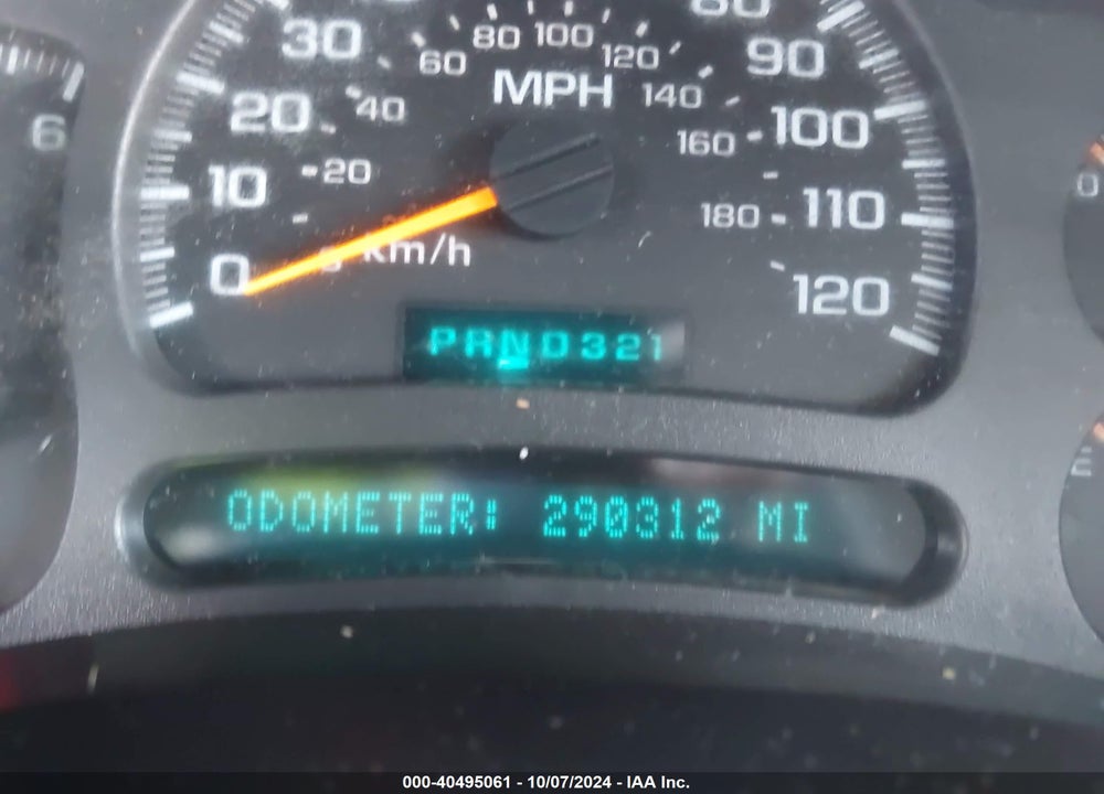 2003 CHEVROLET TAHOE LT VIN: 1GNEC13Z43R145708