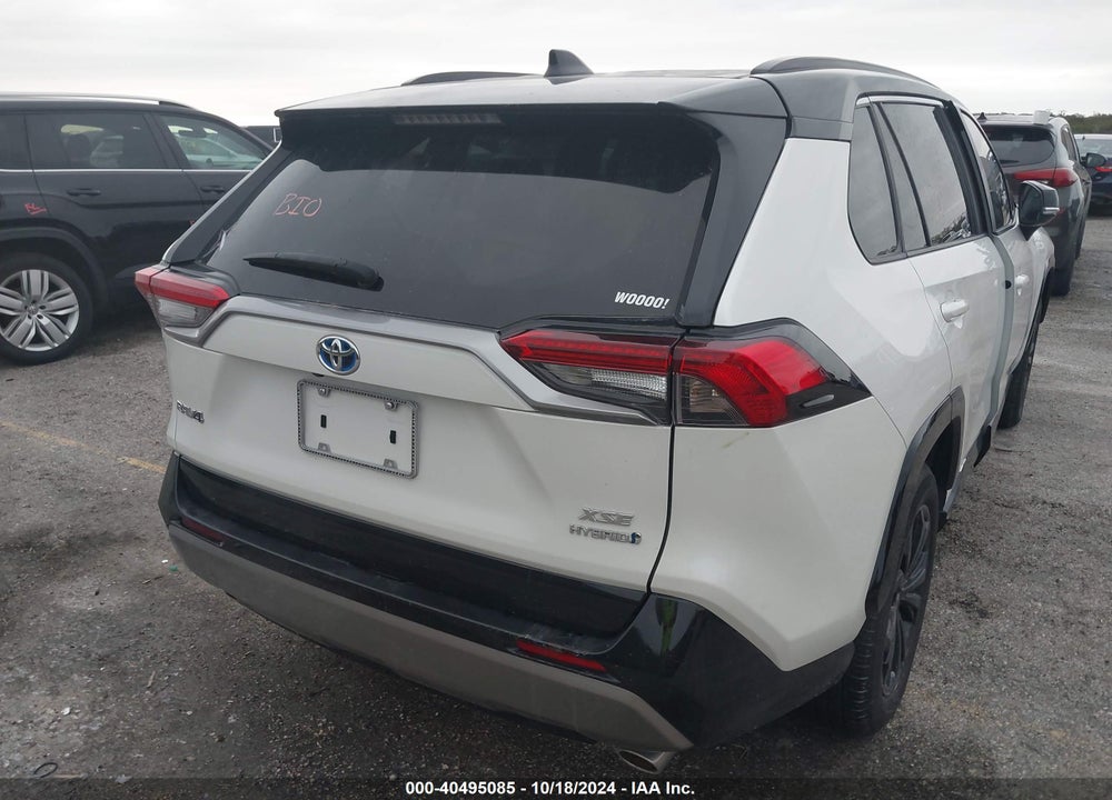 2022 TOYOTA RAV4 HYBRID XSE VIN: 2T3E6RFV5NW030481
