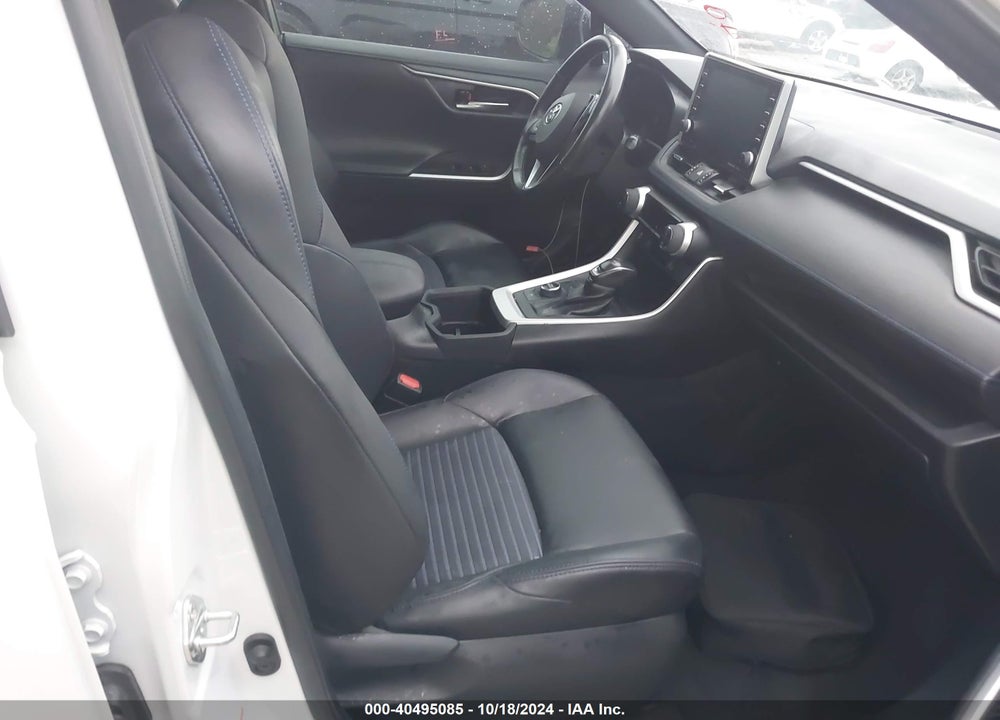 2022 TOYOTA RAV4 HYBRID XSE VIN: 2T3E6RFV5NW030481