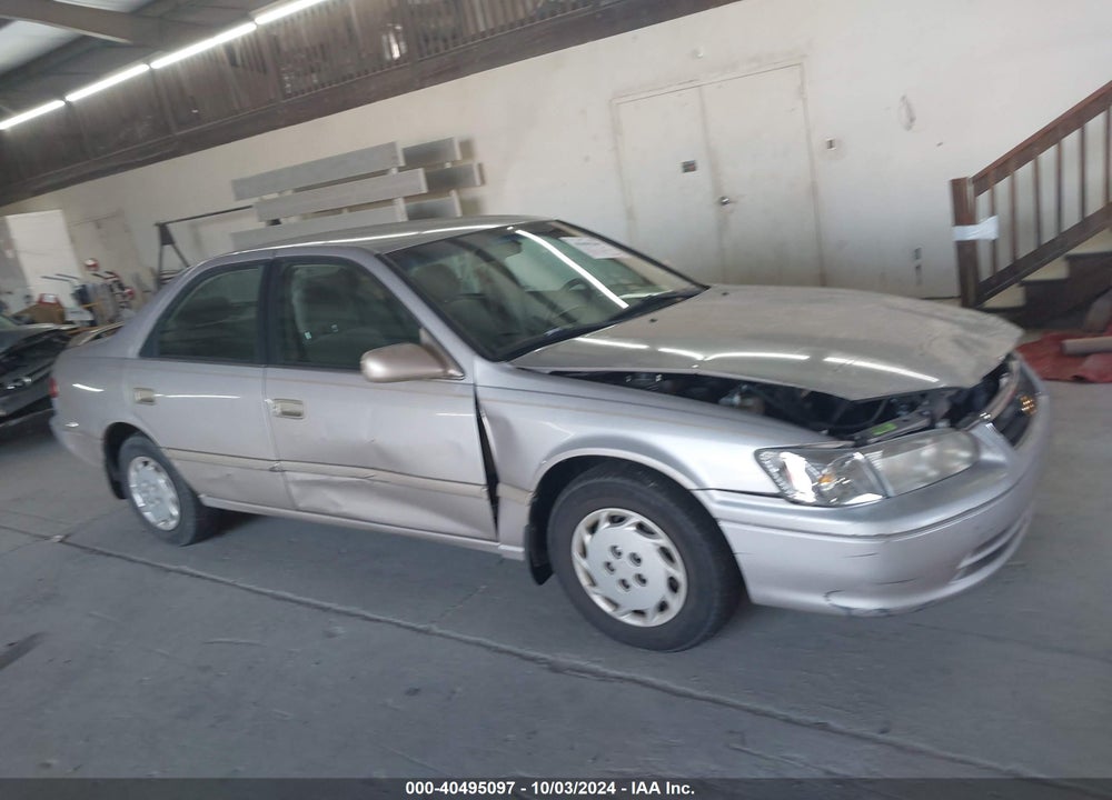 2000 TOYOTA CAMRY CE VIN: 4T1BG22K2YU708443