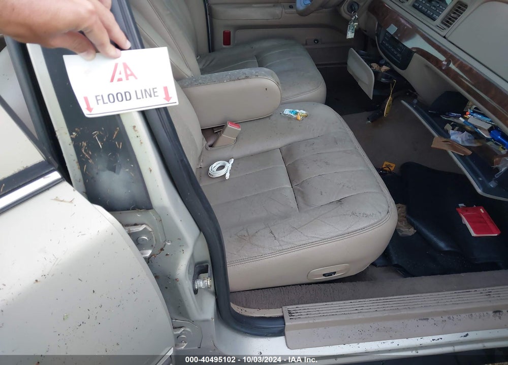 2005 MERCURY GRAND MARQUIS VIN: 2MEHM75W75X618002