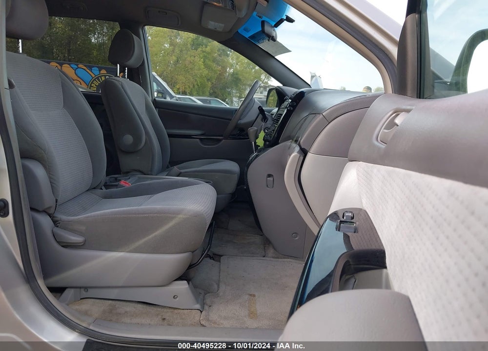 2006 TOYOTA SIENNA LE VIN: 5TDZA23C46S470947