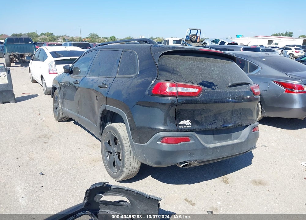 2016 JEEP CHEROKEE VIN: 1C4PJLAB1GW324322