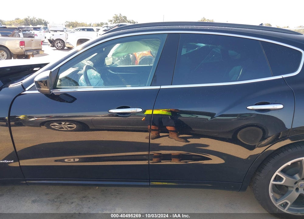 2018 MASERATI LEVANTE VIN: ZN661XUS8JX268510
