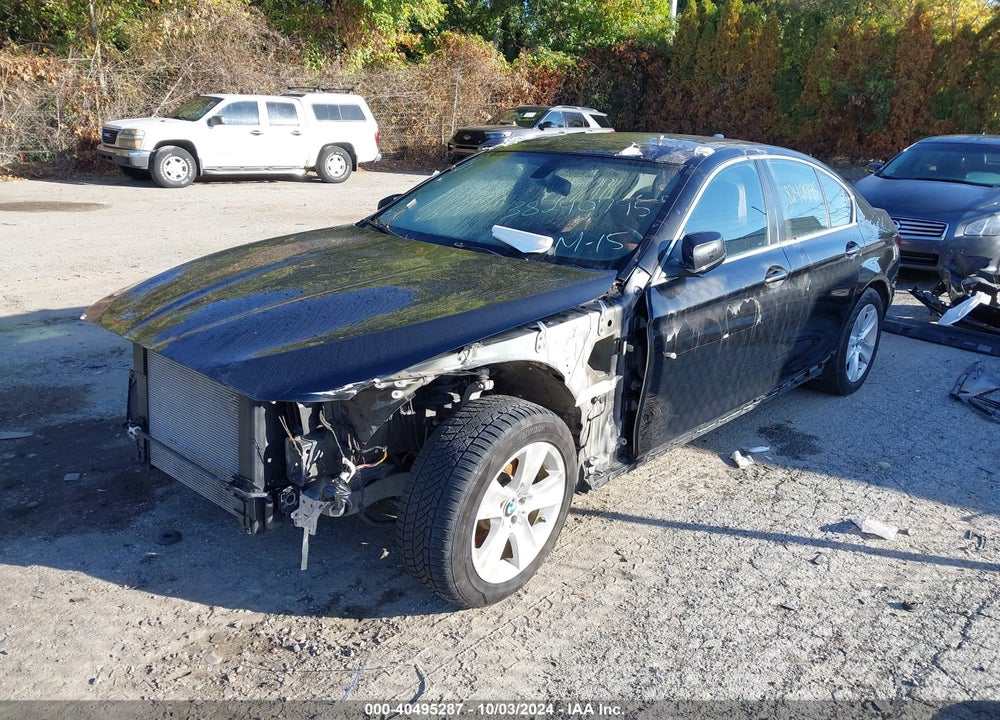 2013 BMW 528I XDRIVE VIN: WBAXH5C50DD113695