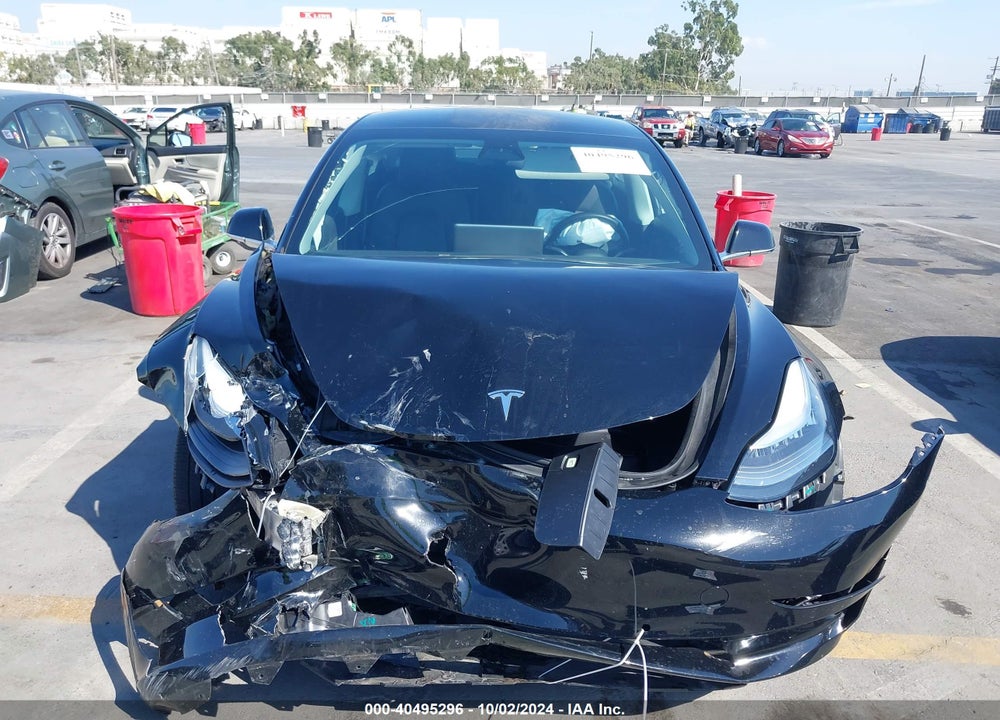 2019 TESLA MODEL 3 LONG RANGE/PERFORMANCE VIN: 5YJ3E1EB3KF418023