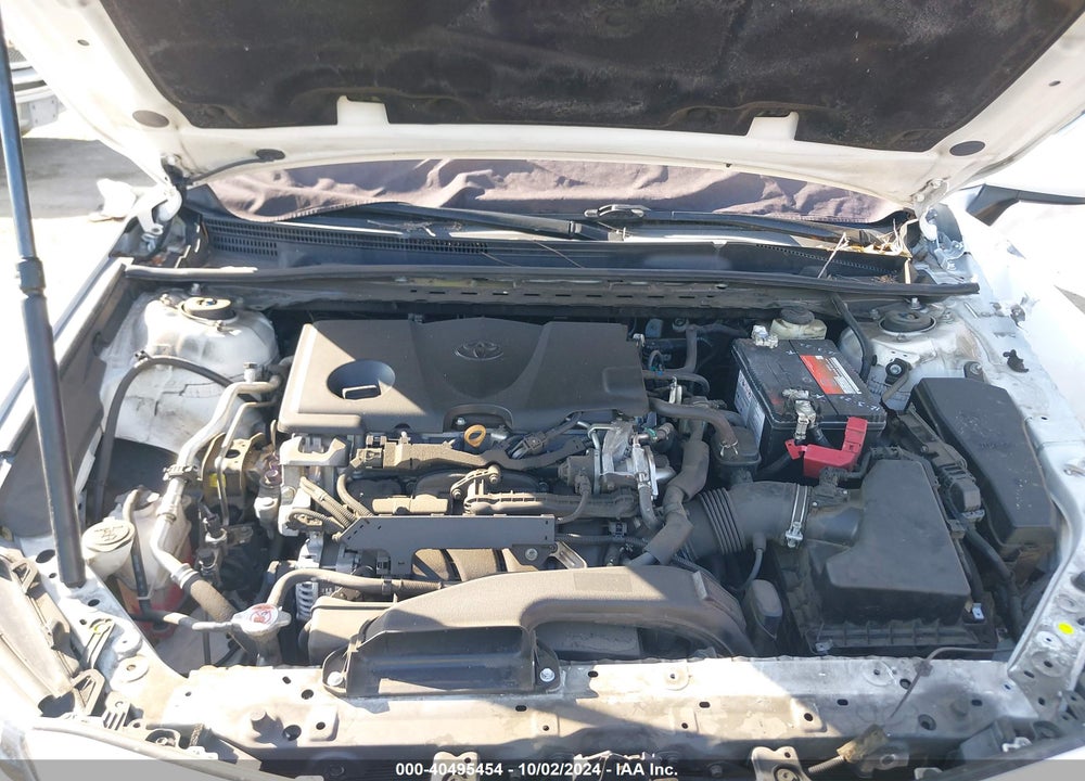 2018 TOYOTA CAMRY SE VIN: 4T1B11HK0JU018151