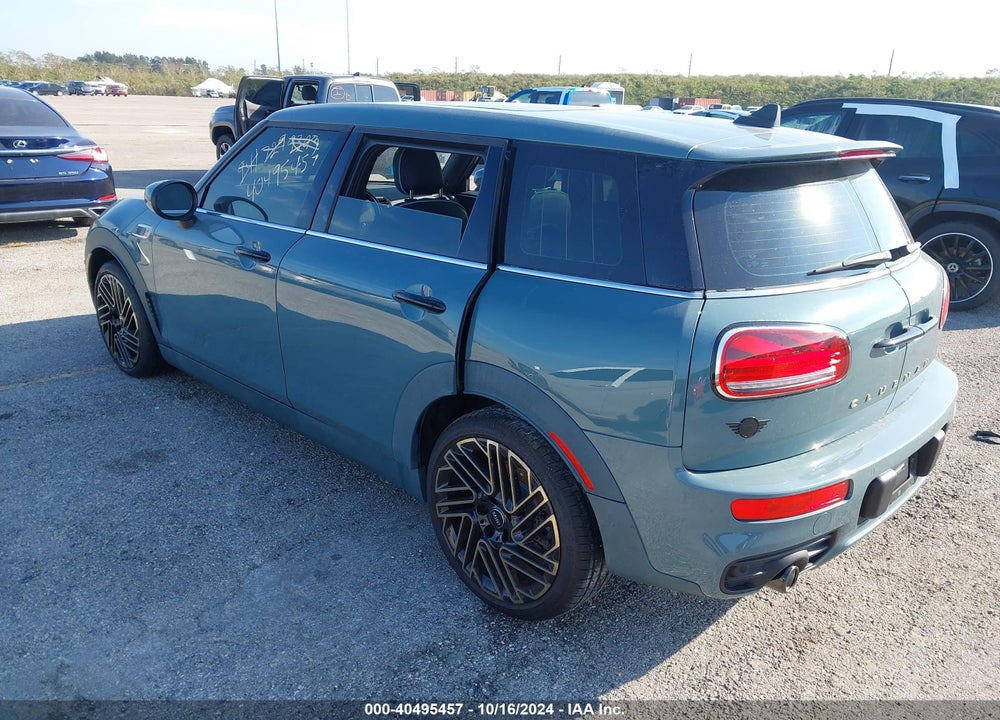 2024 MINI CLUBMAN COOPER S VIN: WMWLV7C06R2U63519