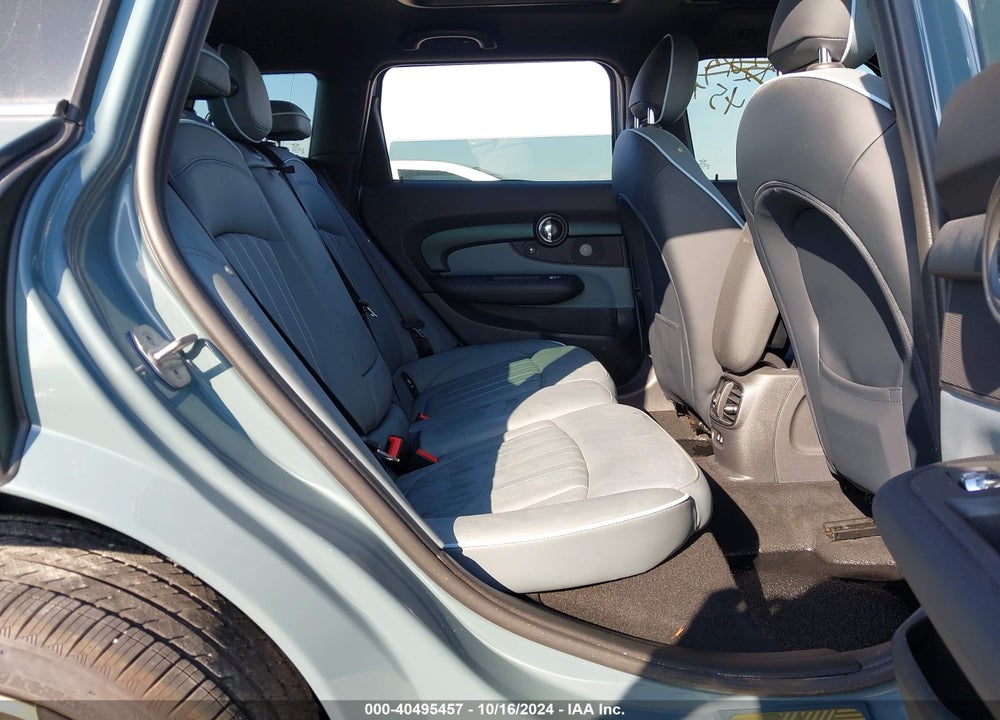 2024 MINI CLUBMAN COOPER S VIN: WMWLV7C06R2U63519