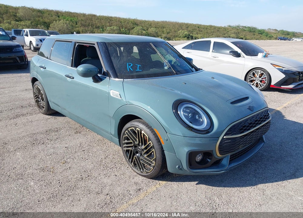 2024 MINI CLUBMAN COOPER S VIN: WMWLV7C06R2U63519