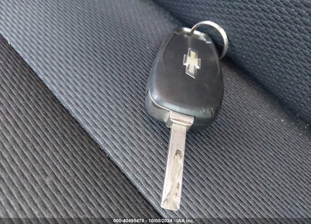 2017 CHEVROLET CRUZE LS AUTO VIN: 1G1BC5SM8H7232872