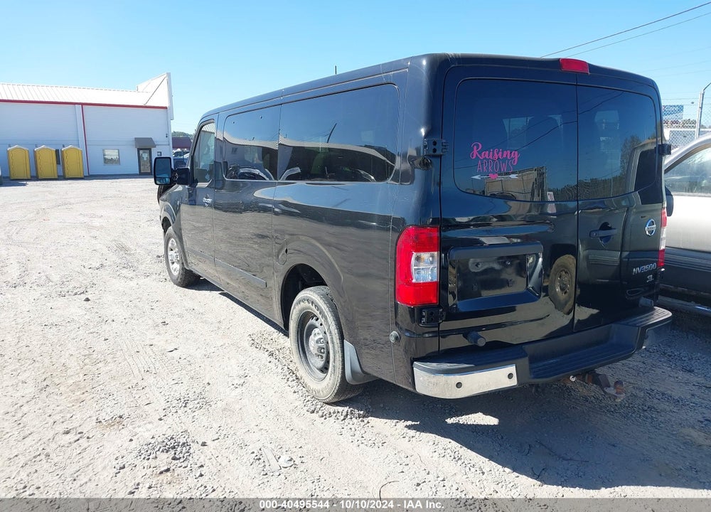 2018 NISSAN NV PASSENGER NV3500 HD SL V8 VIN: 5BZAF0AA7JN850321