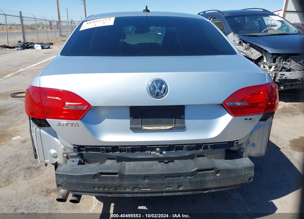 2014 VOLKSWAGEN JETTA 1.8T SE VIN: 3VWD17AJ8EM363114