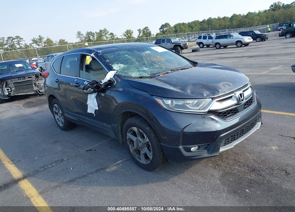 2018 HONDA CR-V VIN: 2HKRW2H86JH679613