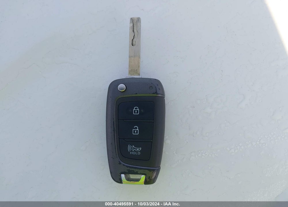 2021 HYUNDAI VENUE SE VIN: KMHRB8A36MU108755