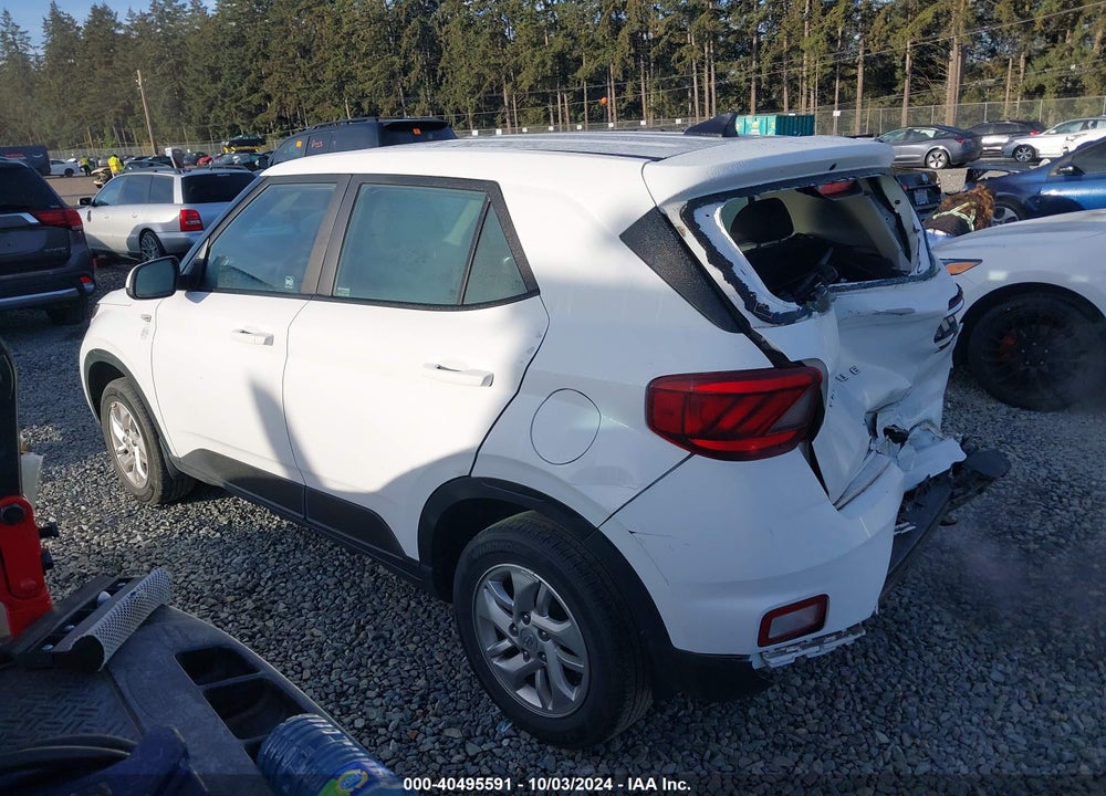 2021 HYUNDAI VENUE SE VIN: KMHRB8A36MU108755