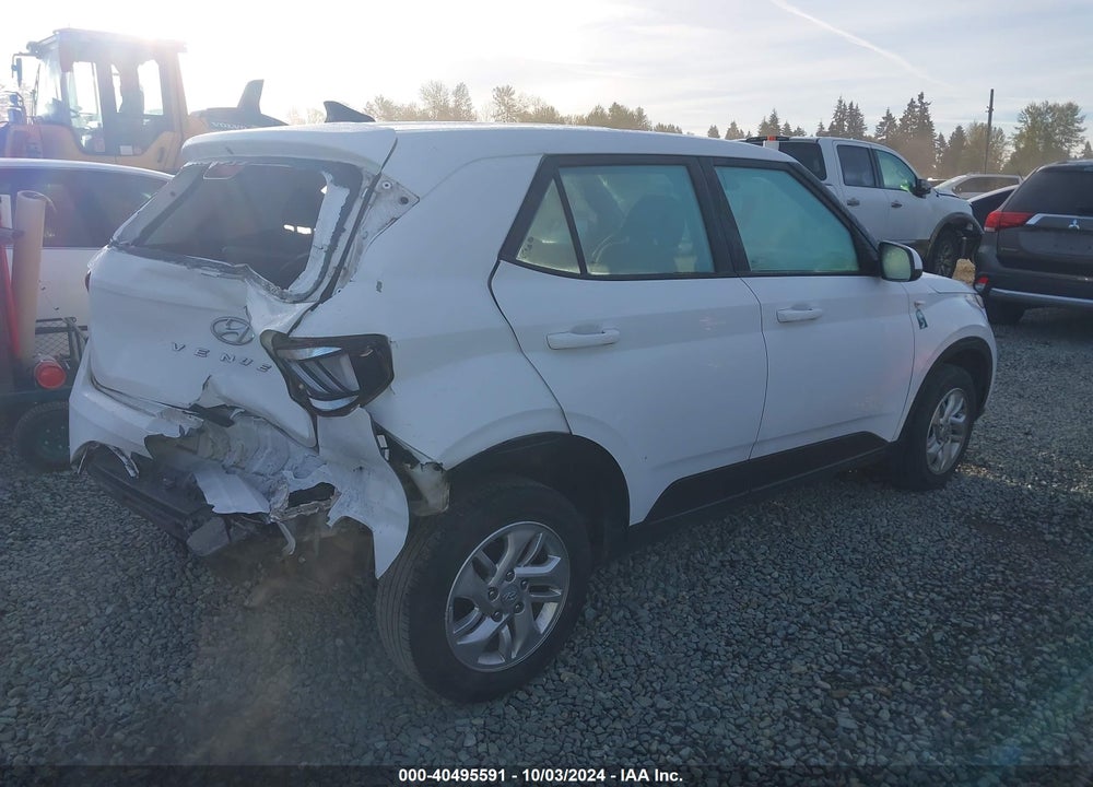 2021 HYUNDAI VENUE SE VIN: KMHRB8A36MU108755