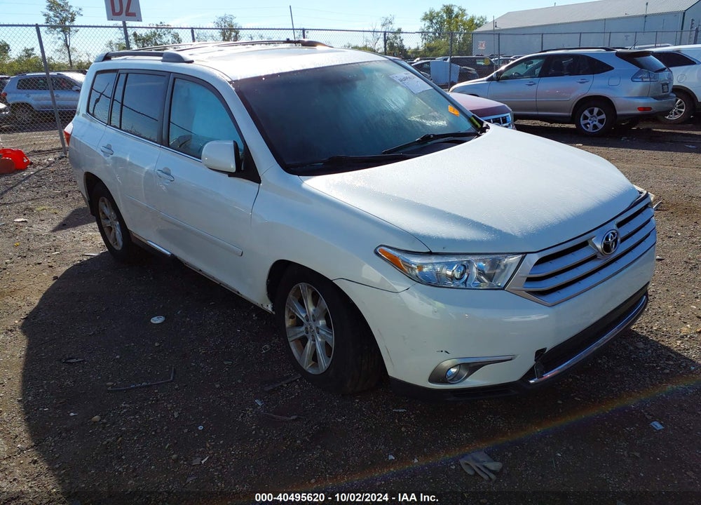 2011 TOYOTA HIGHLANDER SE V6 VIN: 5TDBK3EH2BS063801