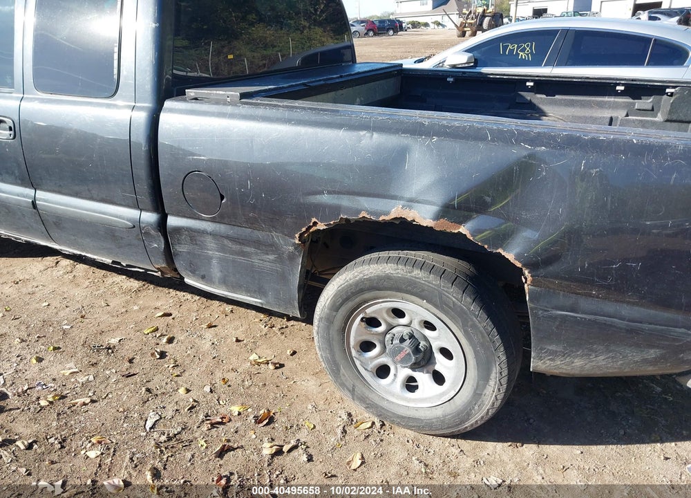 2003 GMC SIERRA 1500 VIN: 2GTEC19V231268445