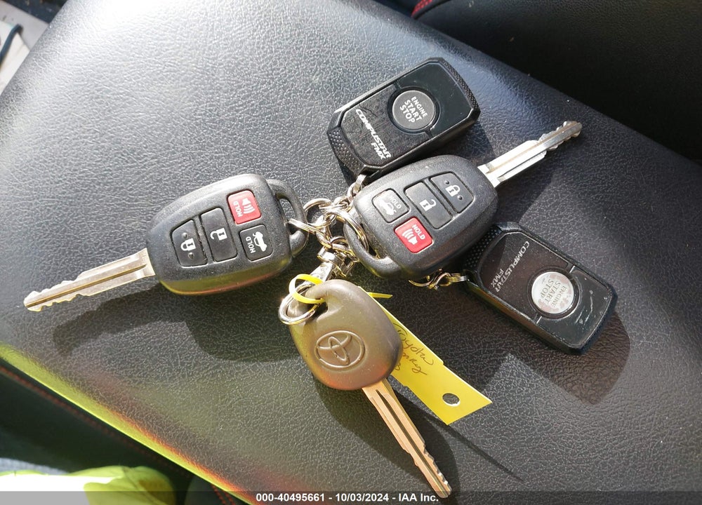 2015 TOYOTA CAMRY SE VIN: 4T1BF1FK3FU012579