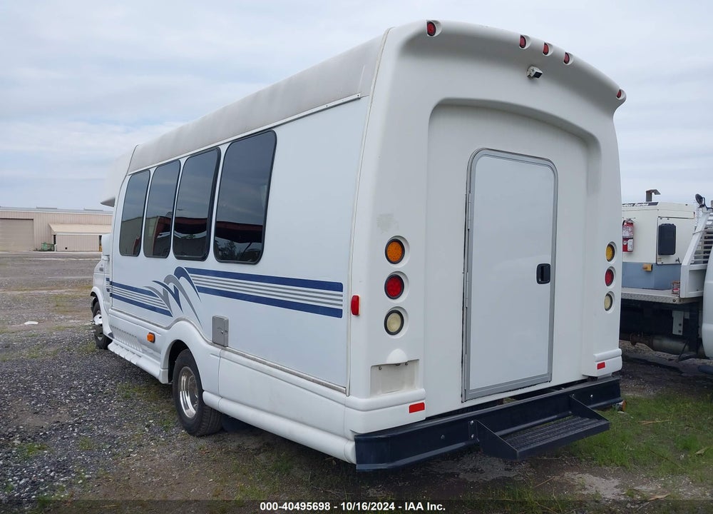 2006 FORD E-450 CUTAWAY VIN: 1FDXE45SX6DA06290