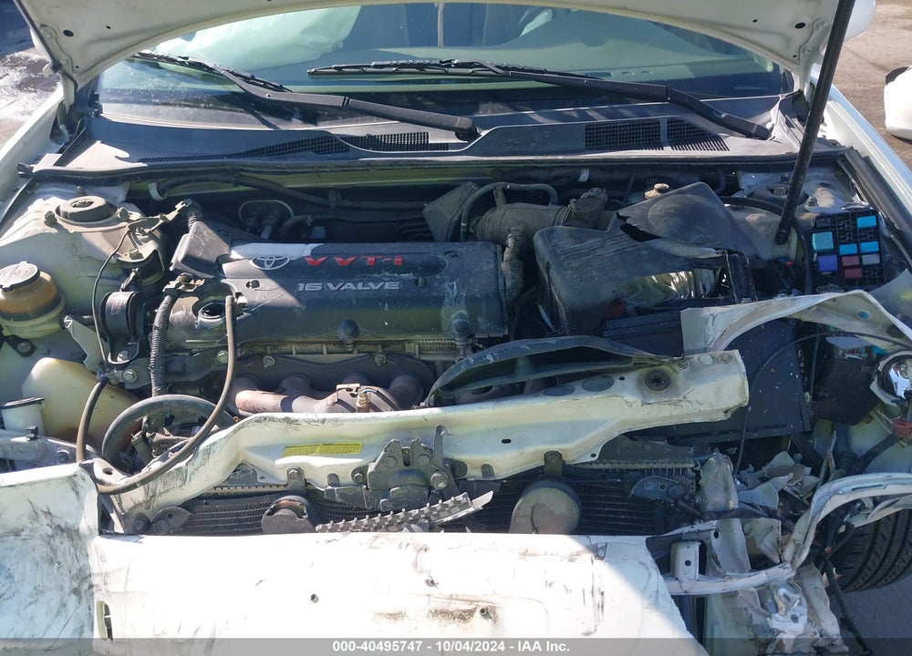 2004 TOYOTA CAMRY LE/XLE VIN: JTDBE32K240266040