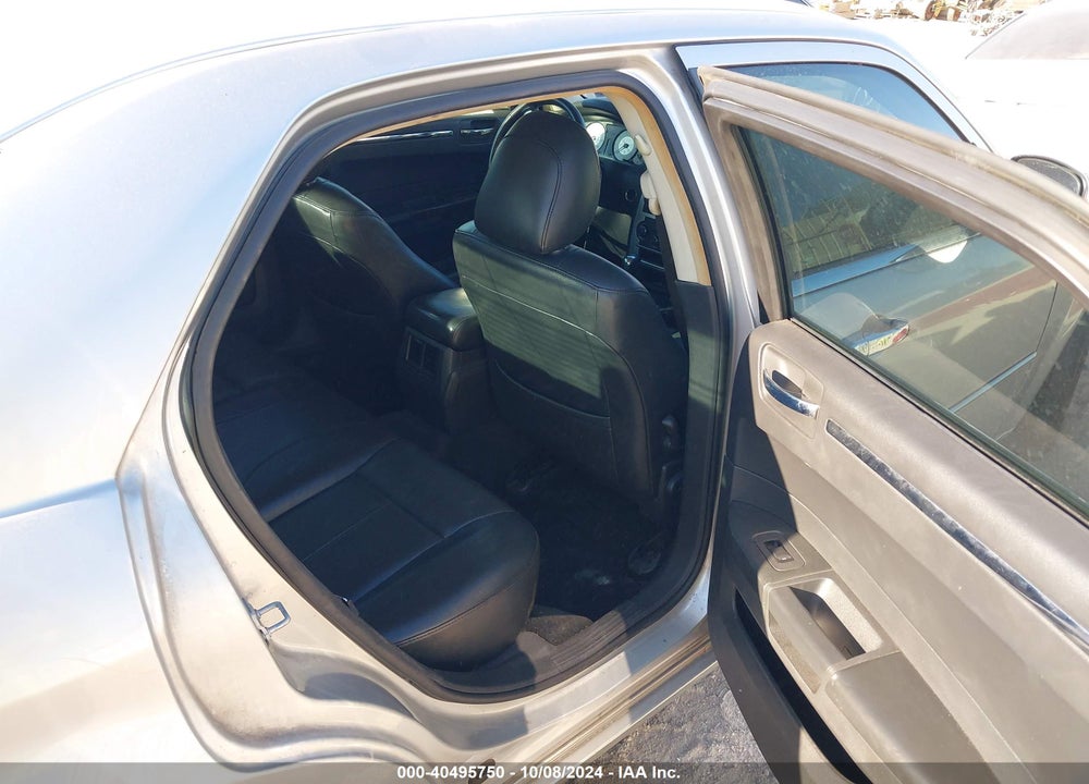 2010 CHRYSLER 300 TOURING/SIGNATURE SERIES/EXECUTIVE SERIES VIN: 2C3CA5CV0AH164574