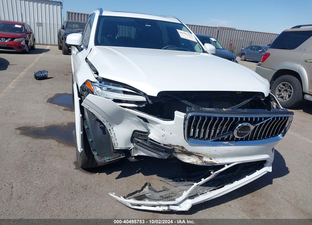 2020 VOLVO XC90 T5 MOMENTUM 7 PASSENGER VIN: YV4102CK6L1537237