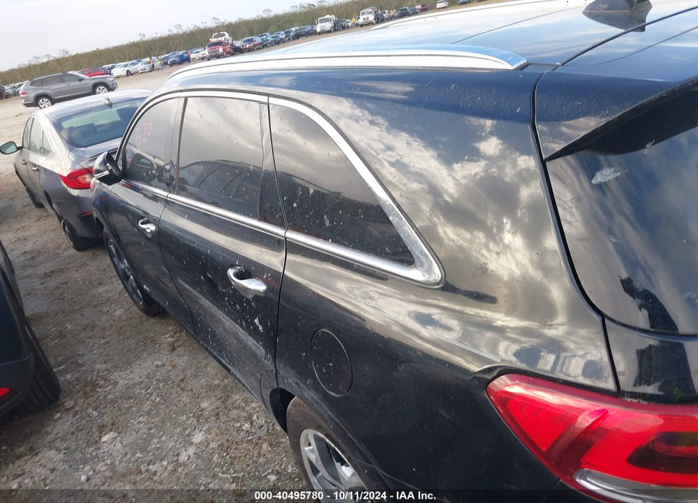 2016 KIA SORENTO VIN: 5XYPKDA19GG042405