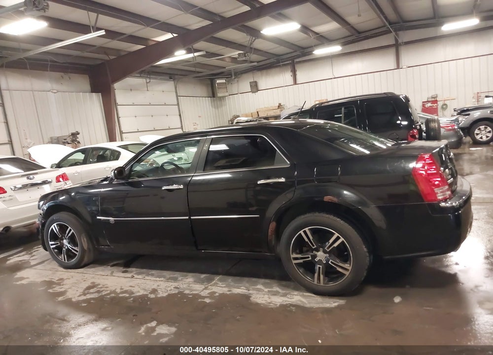 2008 CHRYSLER 300C VIN: 2C3LK63H38H262120