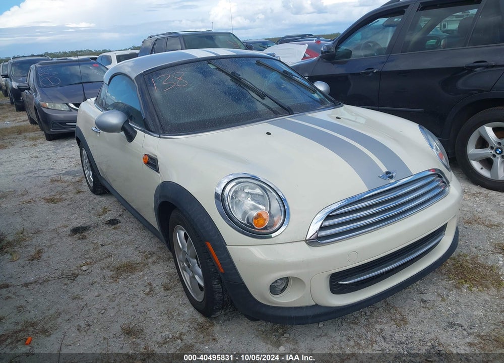 2012 MINI COOPER VIN: WMWSX1C56CT300286