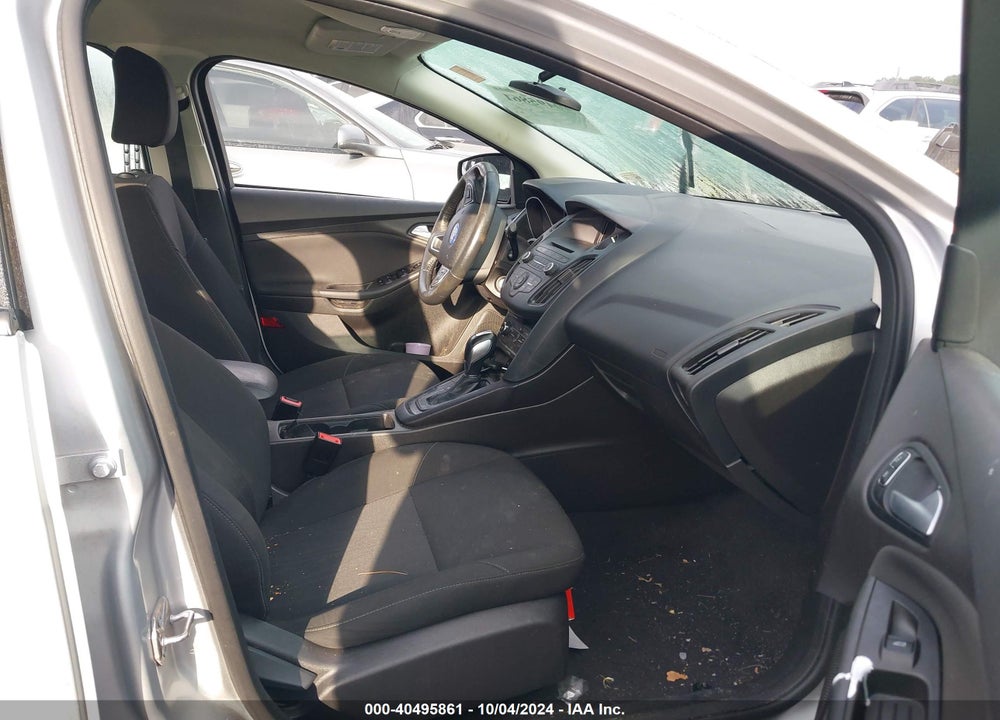 2015 FORD FOCUS SE VIN: 1FADP3F23FL344460