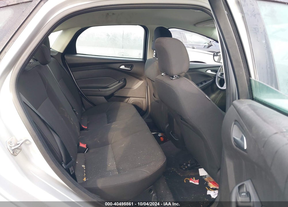 2015 FORD FOCUS SE VIN: 1FADP3F23FL344460