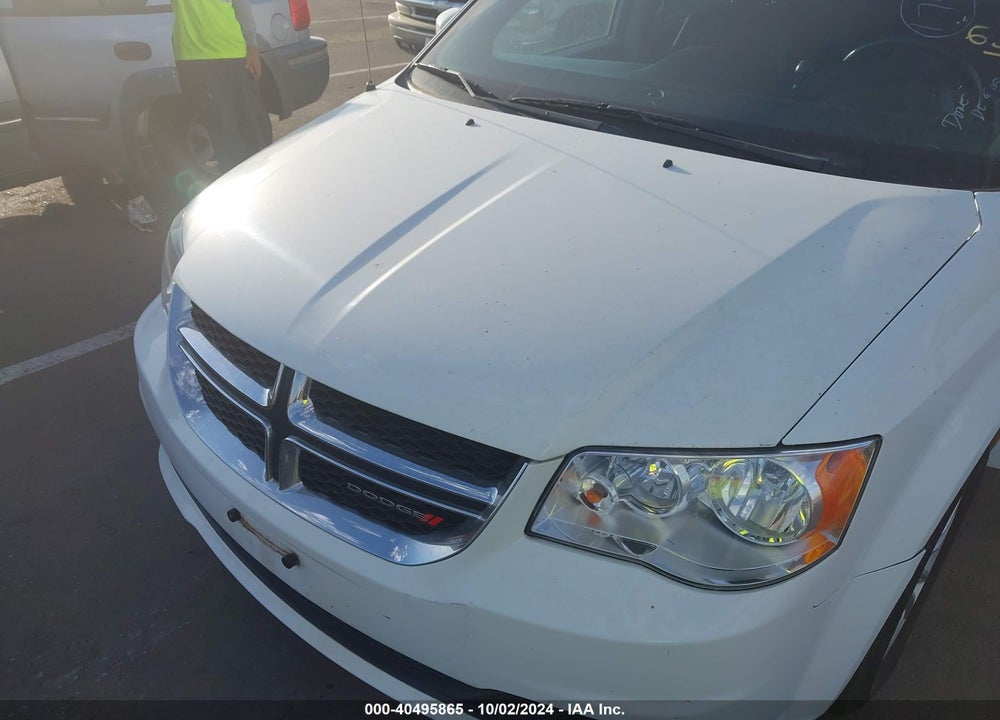 2019 DODGE GRAND CARAVAN SXT VIN: 2C4RDGCG8KR761123