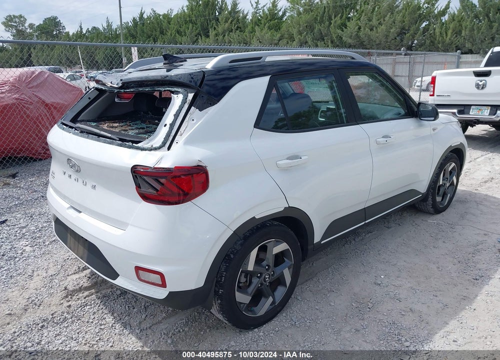 2022 HYUNDAI VENUE LIMITED VIN: KMHRC8A31NU189386