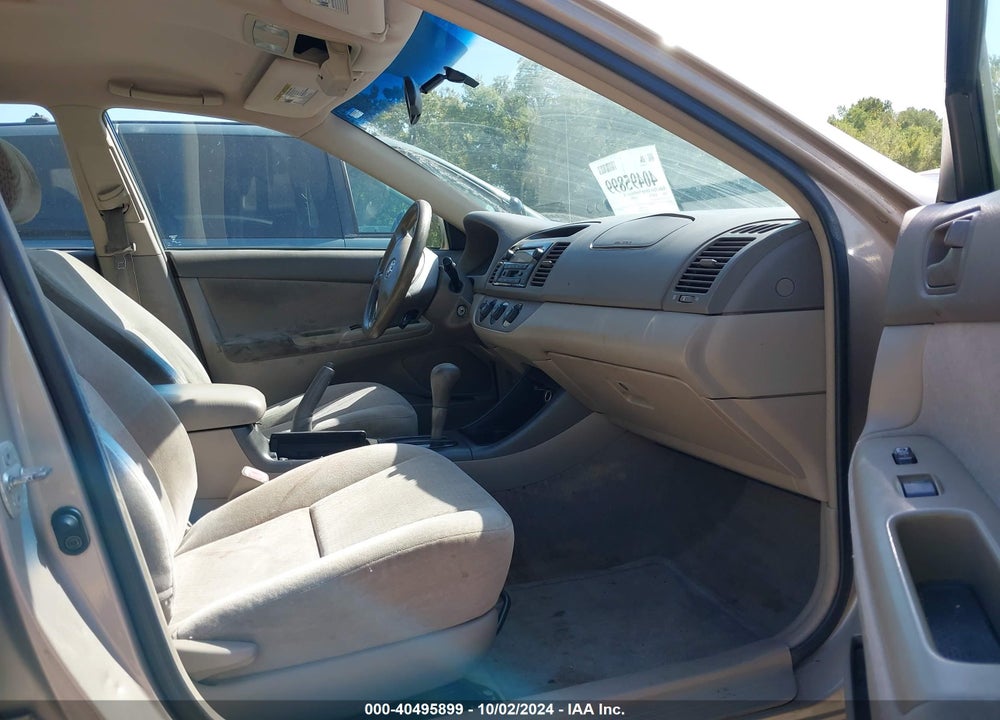 2004 TOYOTA CAMRY LE VIN: 4T1BE32K64U284769