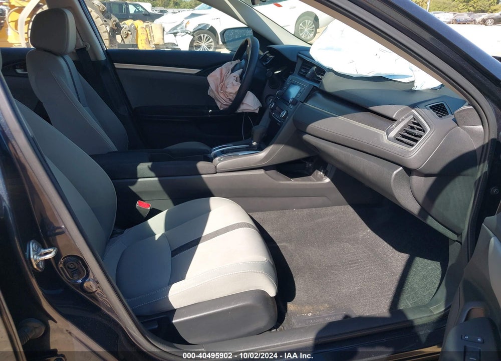 2019 HONDA CIVIC LX VIN: 2HGFC2F69KH586724