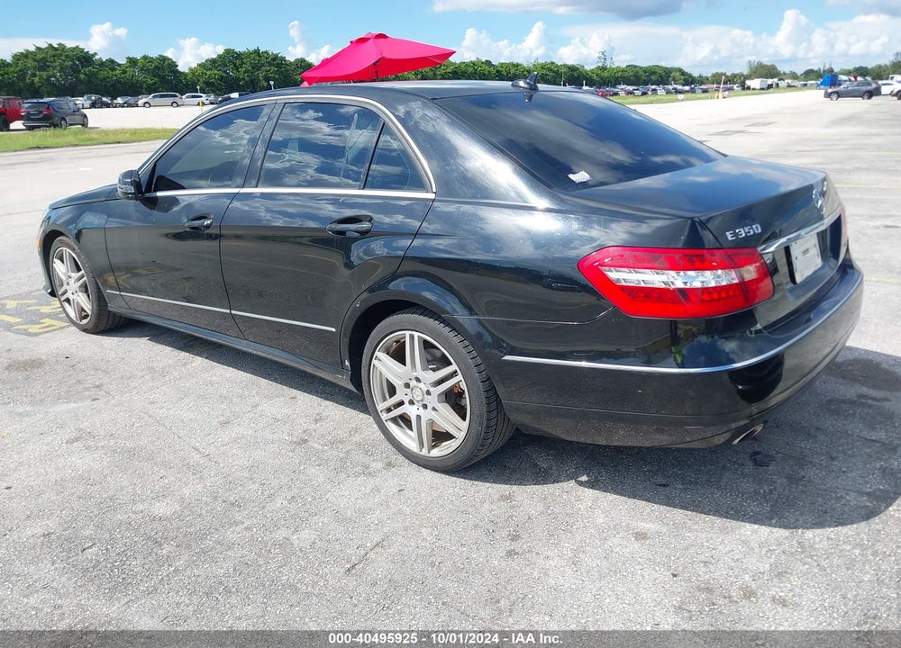 2011 MERCEDES-BENZ E 350 4MATIC VIN: WDDHF8HB7BA460636
