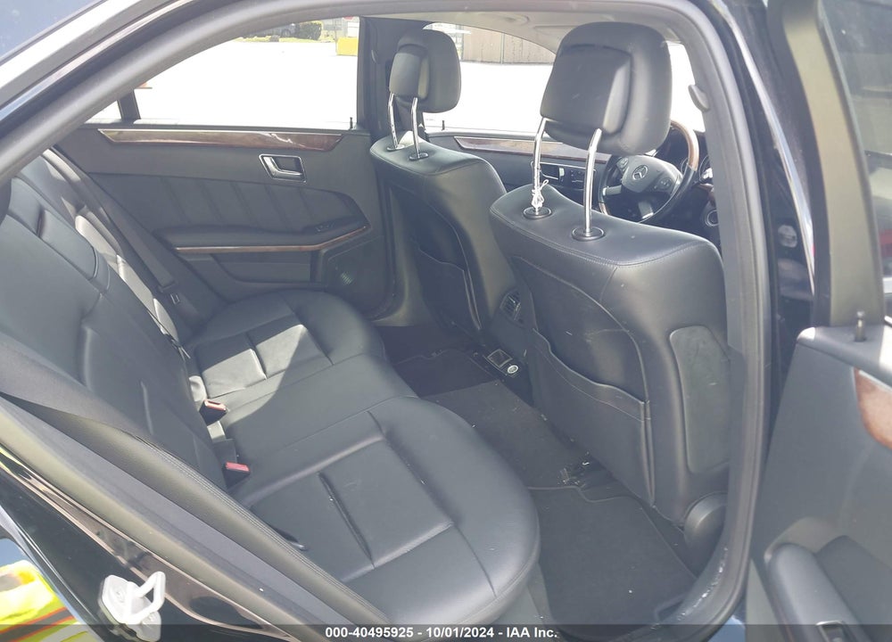 2011 MERCEDES-BENZ E 350 4MATIC VIN: WDDHF8HB7BA460636