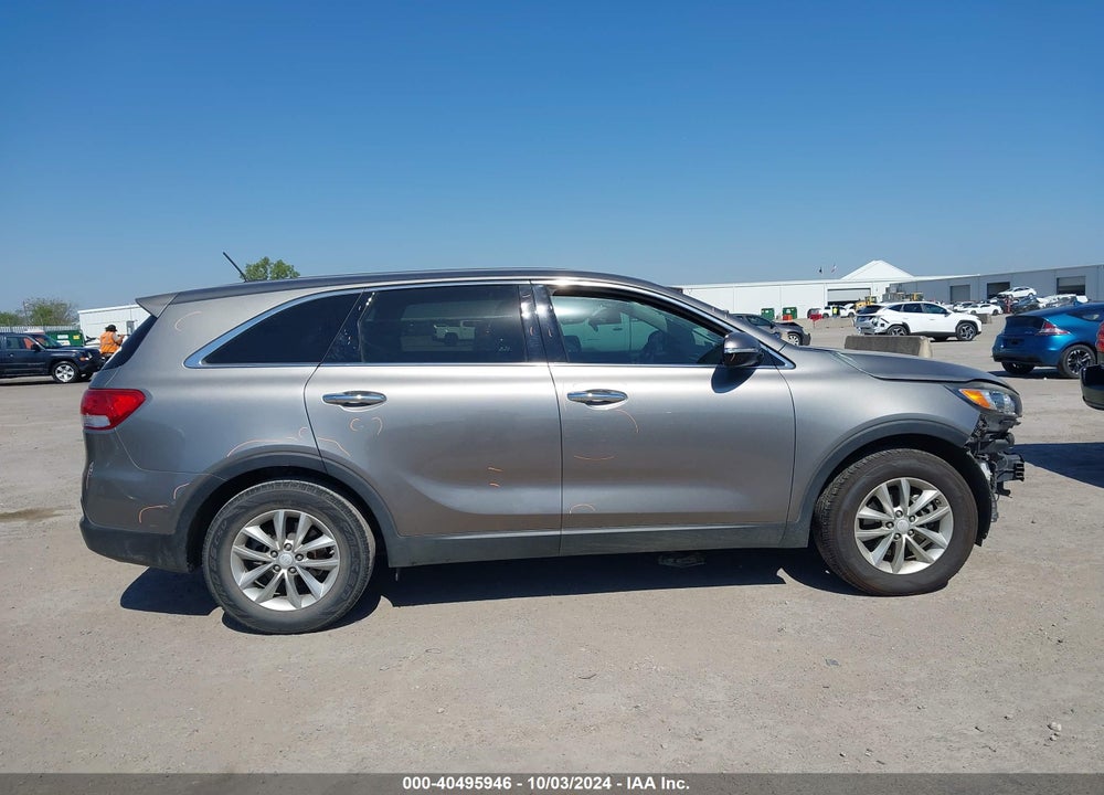 2016 KIA SORENTO 2.4L L VIN: 5XYPG4A32GG024072