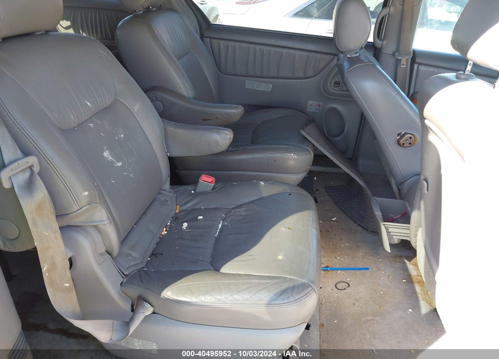 2007 TOYOTA SIENNA XLE VIN: 5TDZK22CX7S068060
